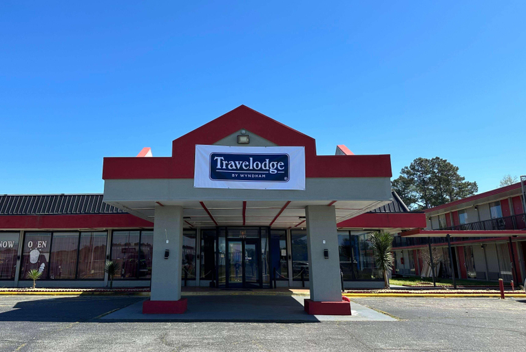 Exterior & Views 2, Ramada by Wyndham Lumberton NC North, Robeson