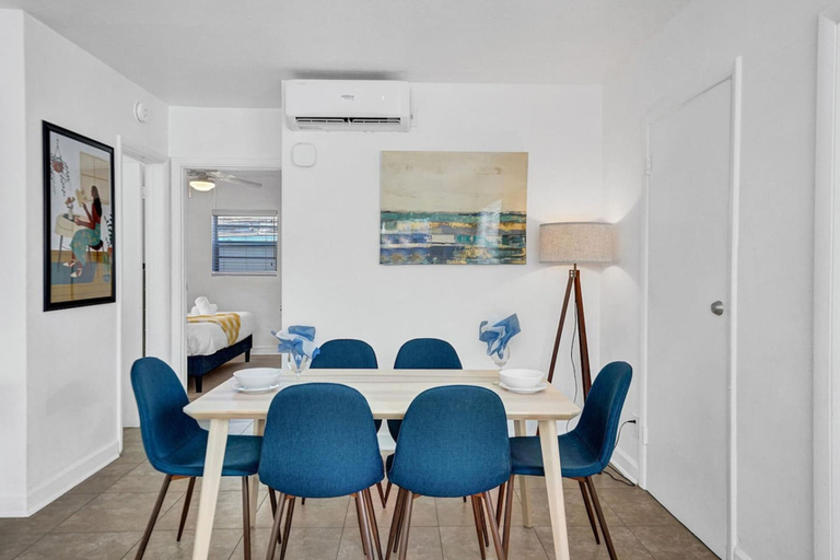 Room 4, Lovely 1- Bedroom Rental Unit With Pool, Broward