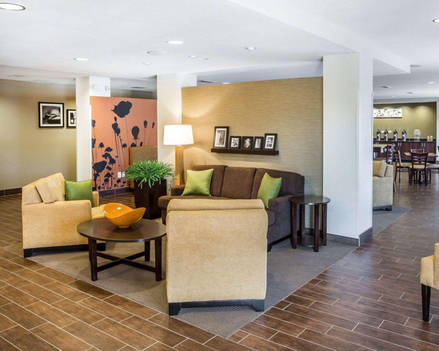 Public Area 3, MainStay Suites Cartersville - Emerson Lake Point, Bartow