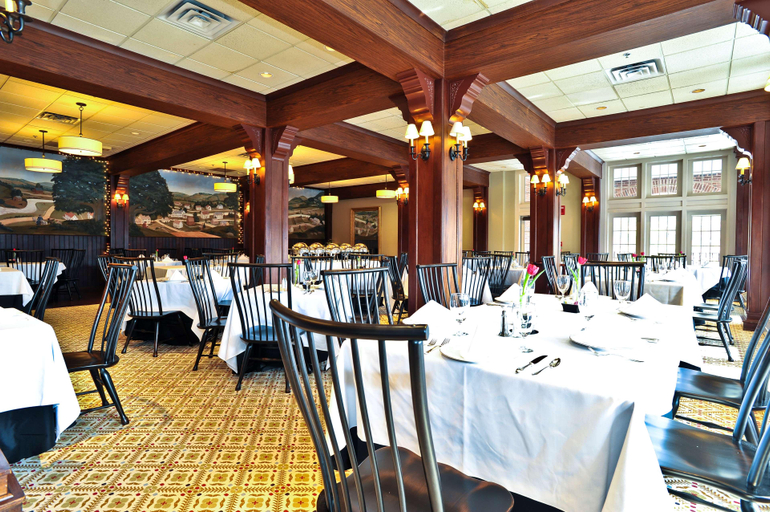 Public Area 2, Simsbury Inn, Hartford