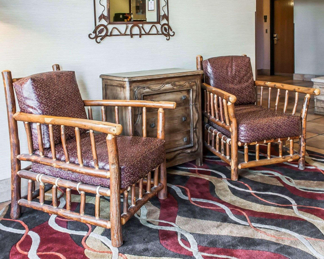 Public Area 2, Comfort Inn & Suites Midtown, Lincoln