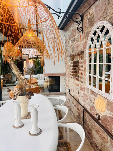 Food & Drinks, Engin Reis Cunda, Ayvalık