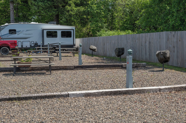 Others 5, Far West RV Park and Cabins, Clallam