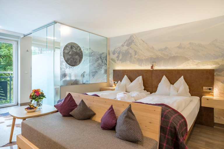 Bedroom 2, AllgauHotel Tanneck, Oberallgäu