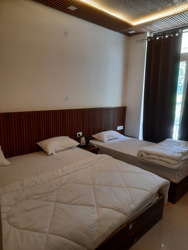 Bedroom 3, Hotel RRR, Rudraprayag