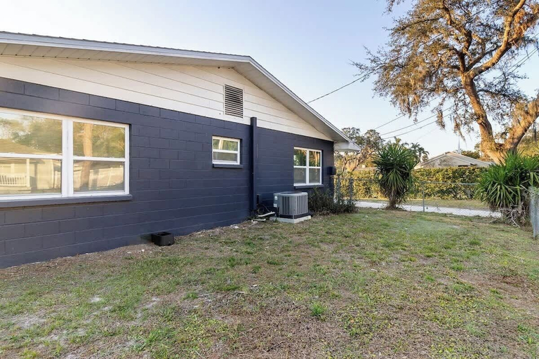 Exterior & Views 2, Spacious Duplex Zephyrhills #2, Pasco