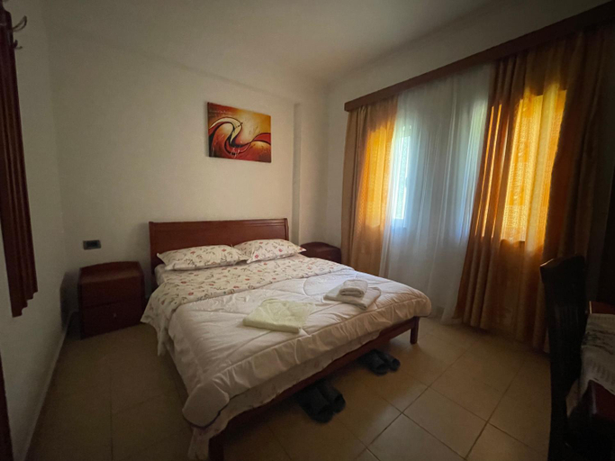 Bedroom 5, Hotel River, Përmetit