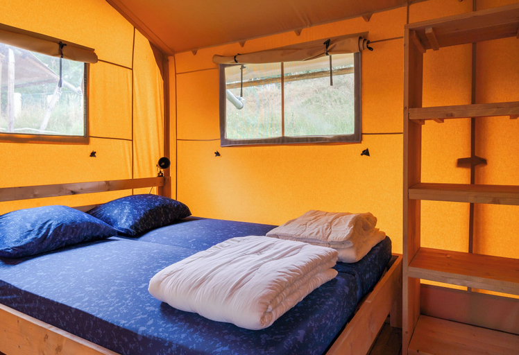 Bedroom 3, Camping RCN le Moulin de la Pique, Dordogne