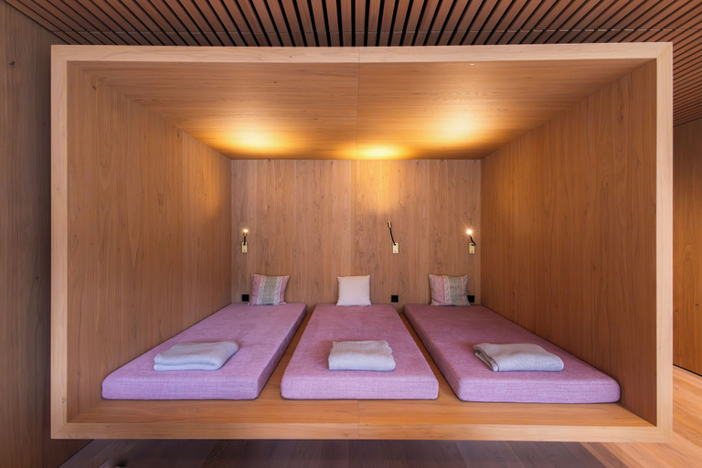 Bedroom 3, Boutique Hotel Zum Goldenen Hirschen, Gmunden