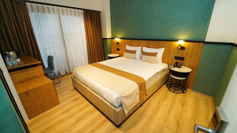 Bedroom 3, Fragments Hotel, Beyoğlu