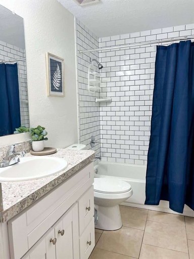 Bathroom 4, Contemporary 3 Bedroom Home in Dade City, Pasco