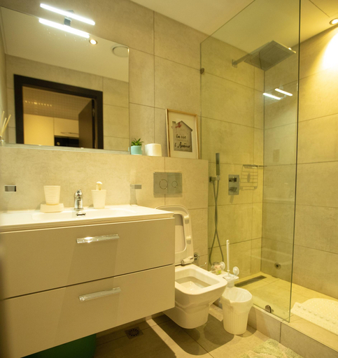 Bathroom 3, The Signature Haven, Accra