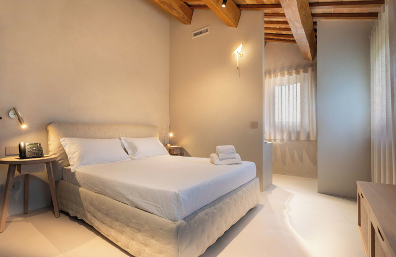 Bedroom 4, Relais La Colombaia, Macerata