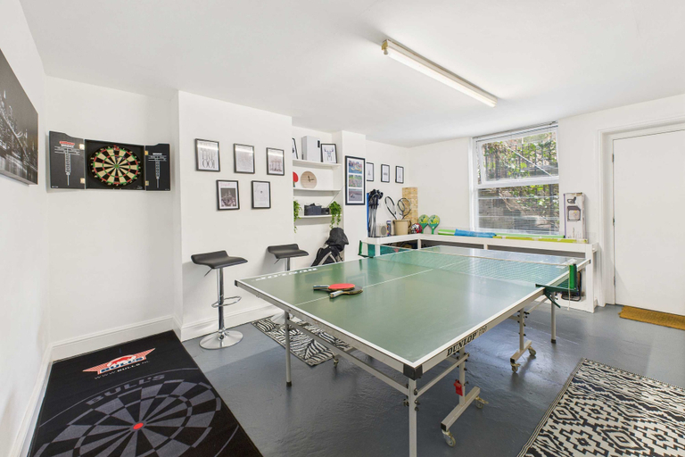 Room 3, Host Stay Beech Street, Sefton