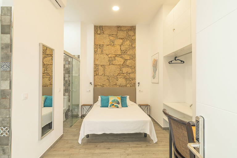 Bedroom, Hotel The Cathedral Vegueta, Las Palmas