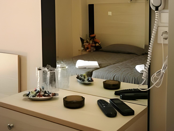 Bedroom 3, Hotel Francoise, South Aegean
