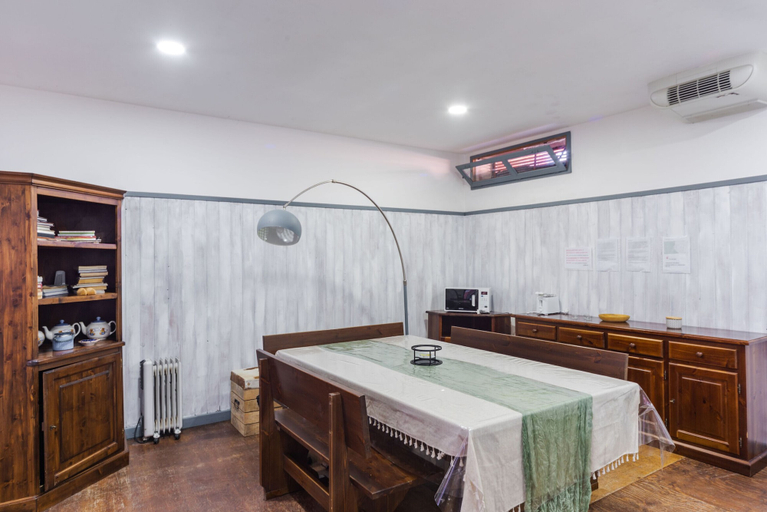 Room 5, Il Baglio Dell Etna by Wonderful Italy, Catania