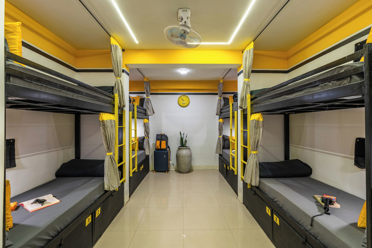 Bedroom 4, The Hosteller Fort Kochi, Ocean Edge, Ernakulam