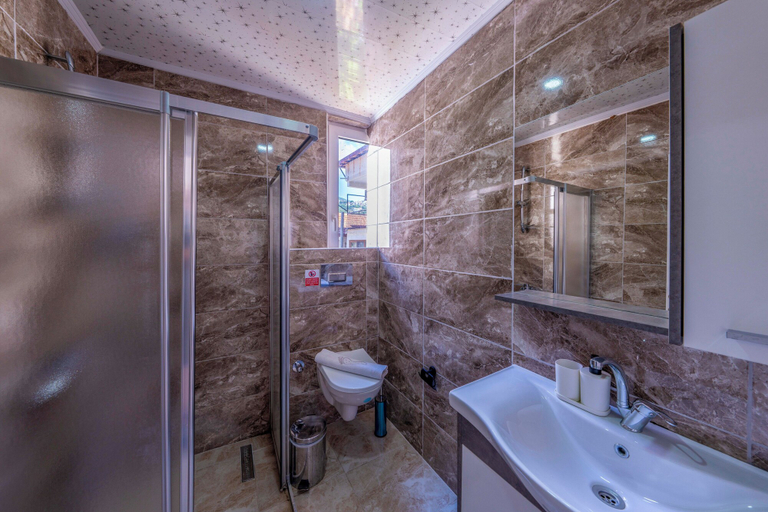 Bathroom 2, Larex, Kaş