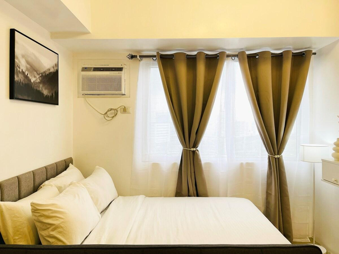 Others 5, * *R2 Minimalist Snug Haven, Iloilo City
