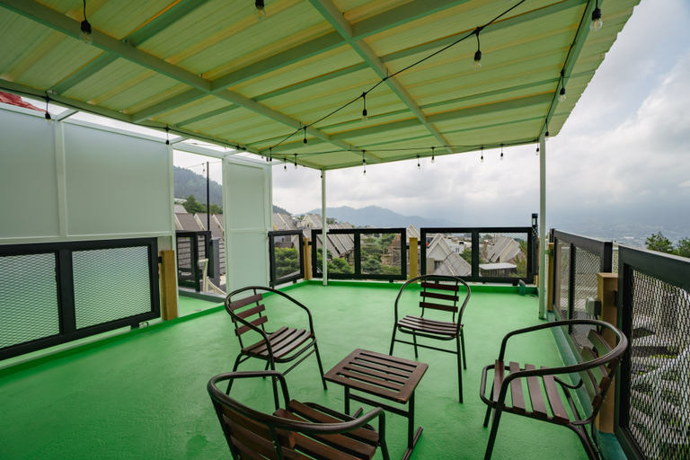 Others 4, Asri Panderman Villa J-2, Malang