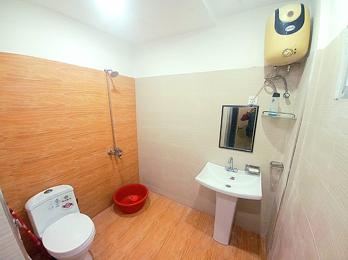 Bathroom, Al fazal Tower, Lahore