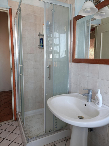 Bathroom 3, Casa Oslavia ,Senza ZTL, Parcheggio Gratuito, Viterbo