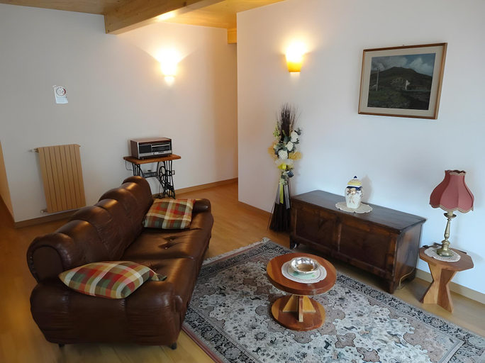 Others 4, Albergo Ristorante Baraglia, Sondrio