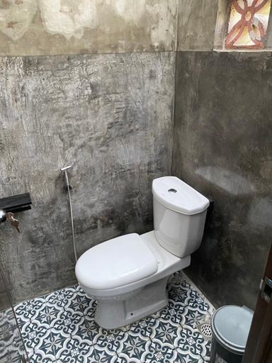 Bathroom 3, Mojo Hostel, Puerto Princesa City
