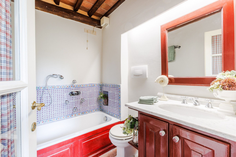 Room 3, Villa Morello Farmhouse, Lucca
