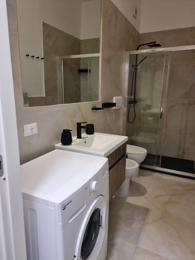 Bathroom 4, Appartamento Cala Pescatori, Brindisi