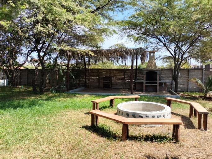 Others 5, Hotel Vichayo, Talara