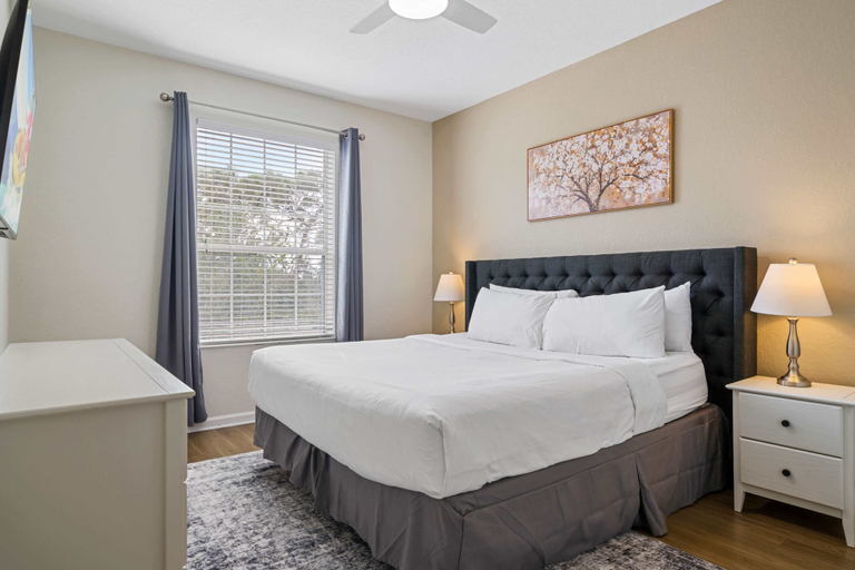 Bedroom 1, 4024 Breakview Drive #303, Orange