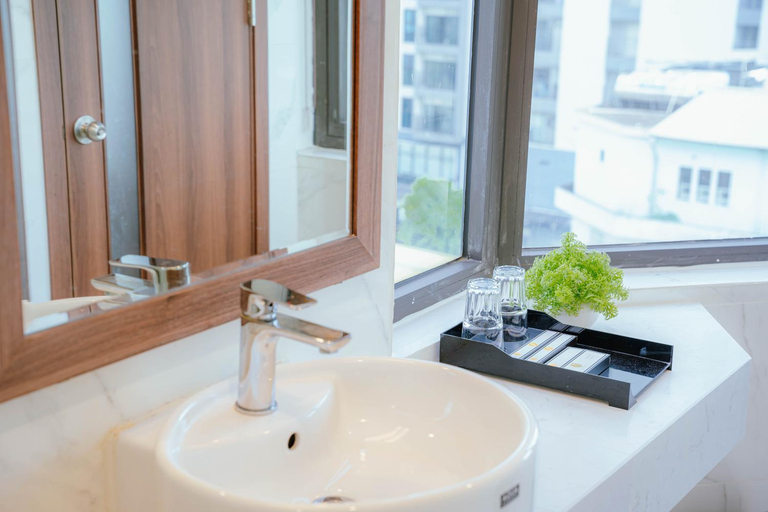 Bathroom 4, A89 Rosarian Hotel, Từ Liêm