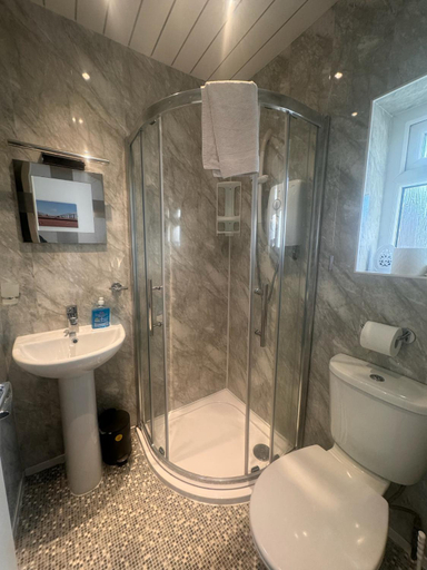 Shower 4, Fairhaven Holiday Flats, Blackpool