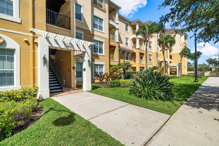 Exterior & Views 2, 4802 Cayview Avenue #308, Orange