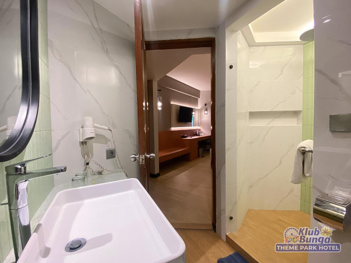 Bathroom 3