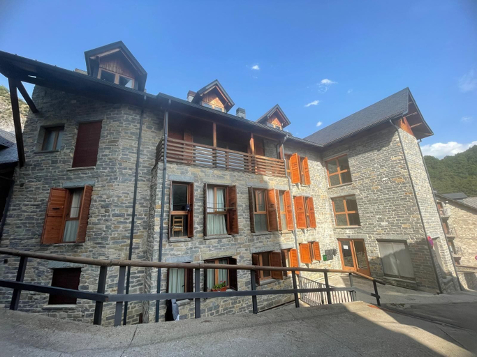 Exterior & Views 4, Apartamentos Snö Escarrilla, Huesca