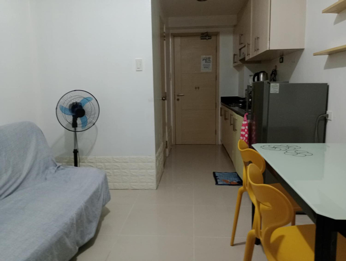 Others 3, Sea Residence Finest, Pasay City