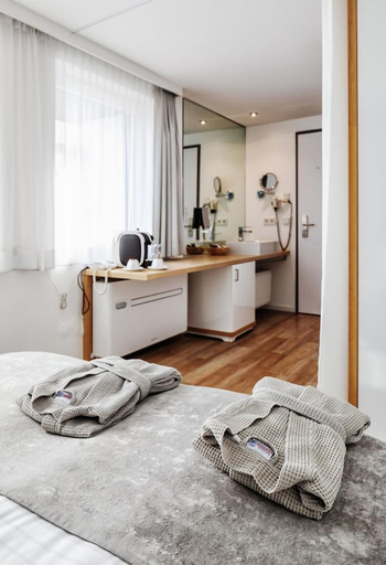 Bedroom 2, Seevital Hotel, Bodenseekreis