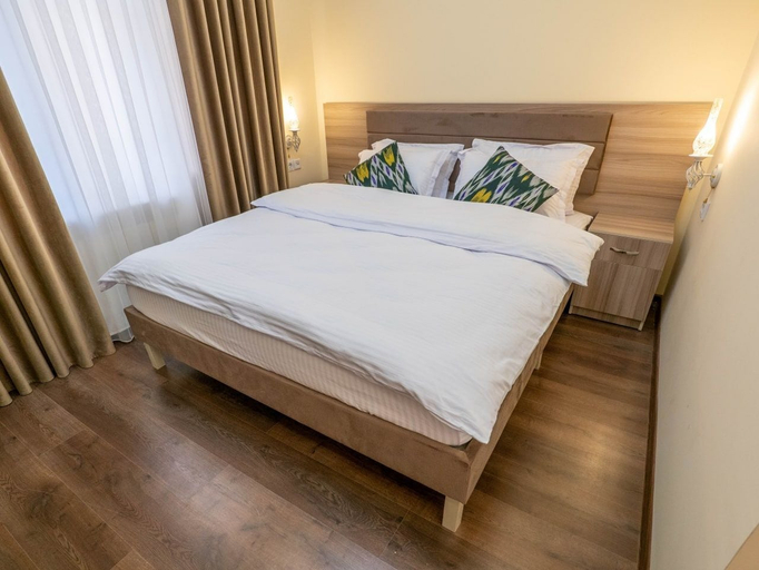 Bedroom 2, Grand Vizir hotel, Xiva