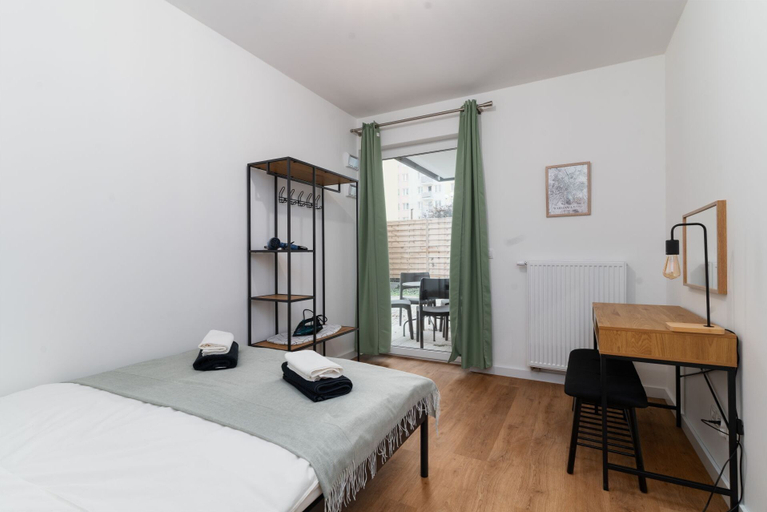 Bedroom 2, Lineburg Villa Apartments, Warsaw