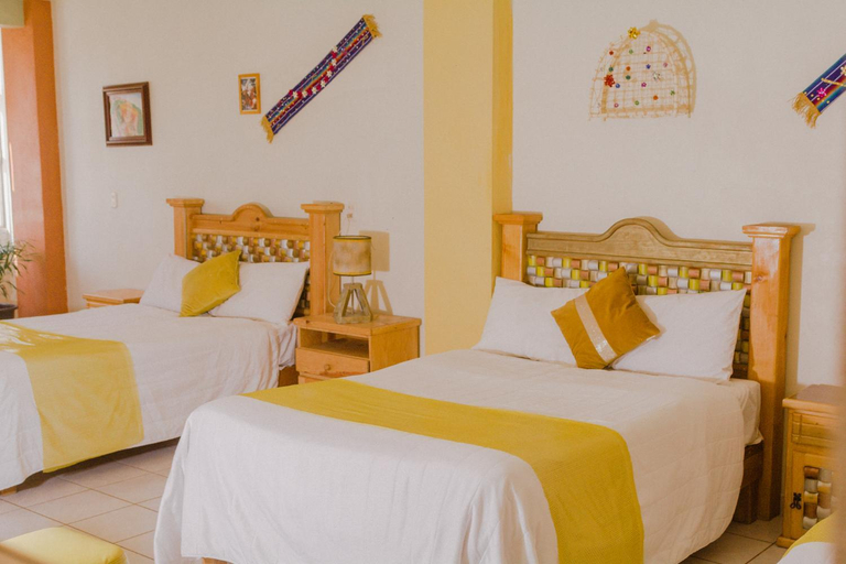 Bedroom 3, Hotel Carnaval, Calpan