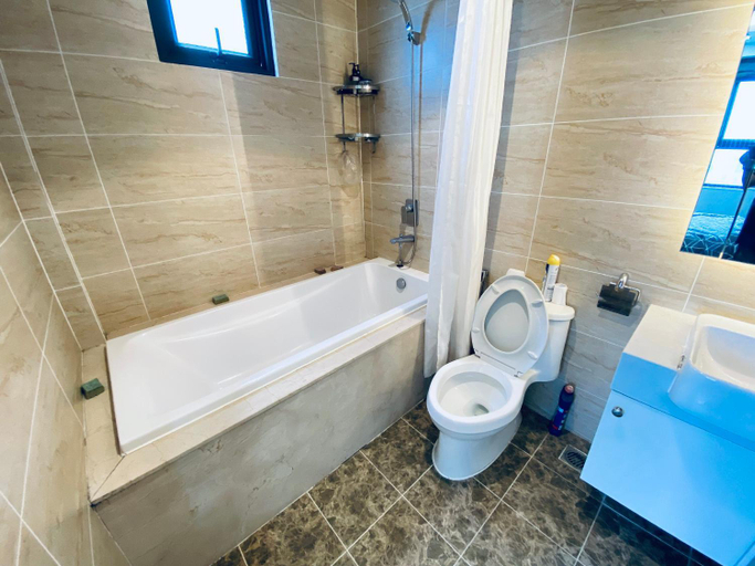 Bathroom 5, Vinhome D'capital - Tran Duy Hung, Cầu Giấy