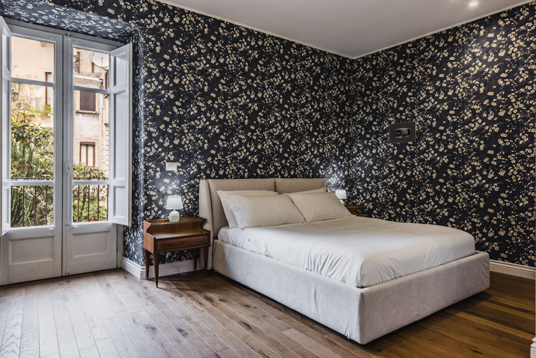 Others 5, Upscale Urban Apartment by Wonderful Italy, Catania
