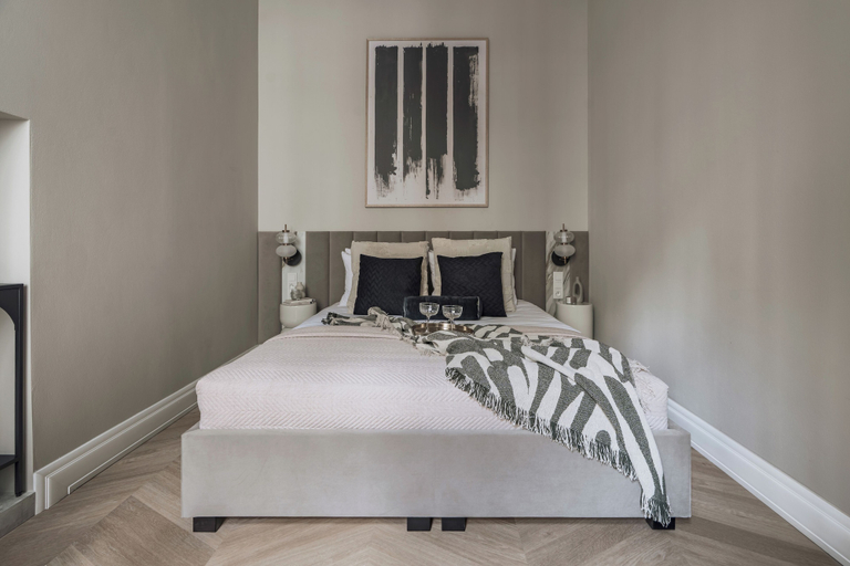 Bedroom 3, La Belle Epoque, Warsaw