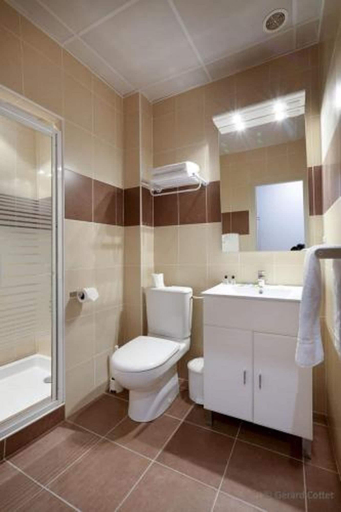 Bathroom 4, Hôtel des Eaux, Savoie