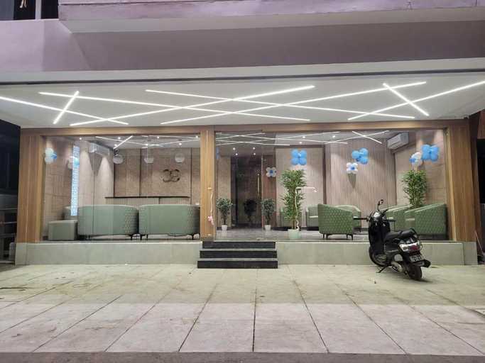 Public Area 2, COSMO GRANDE, Chennai