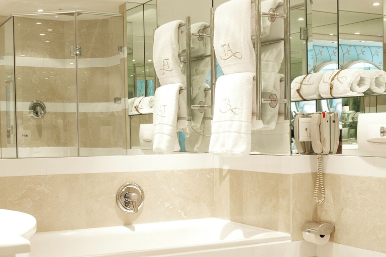 Bathroom 5, The Twelve Apostles Hotel and Spa, City of Cape Town