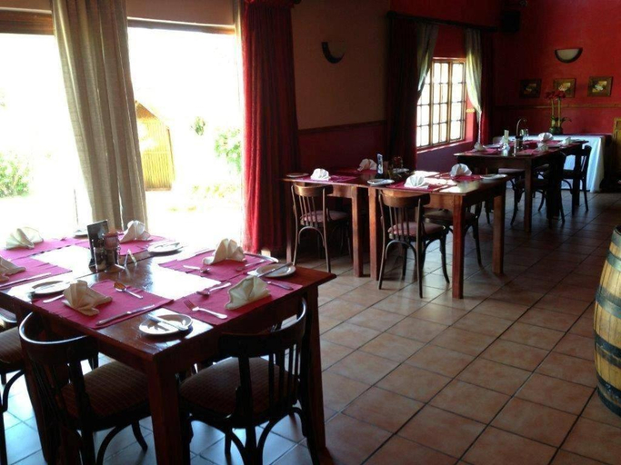 Food & Drinks 4, Blue Haze Country Lodge, Uthukela